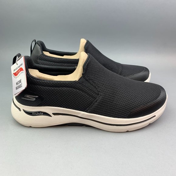 Skechers Other - Skechers Go Walk Arch Fit Togpath Walking Shoe Men's Size 9.5 4E Black White